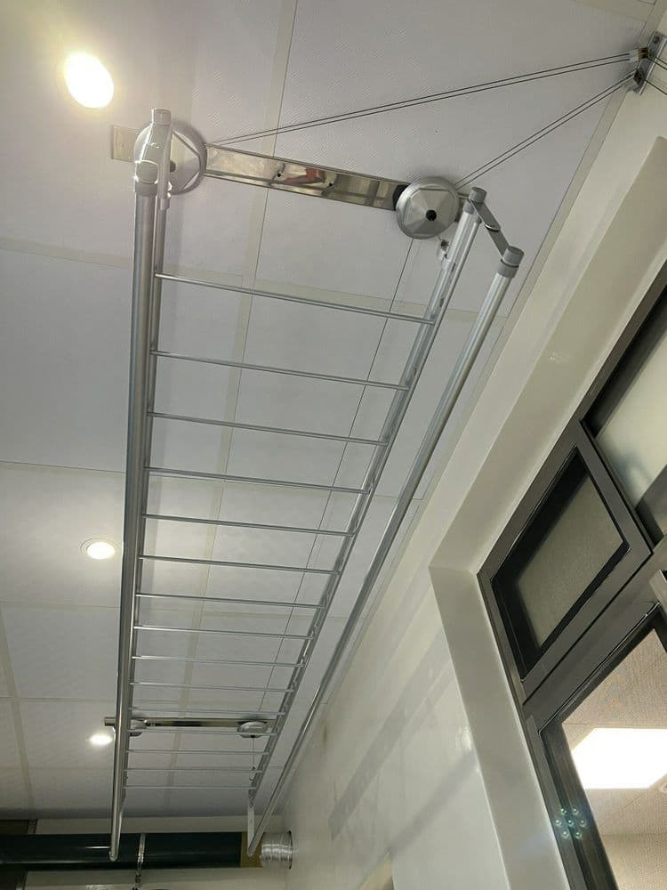 【昇虹】手搖升降曬衣架（親子連桿）－雙桿同步升降－加裝中間毛巾橫桿－可曬床被單 (編號:RS-109)