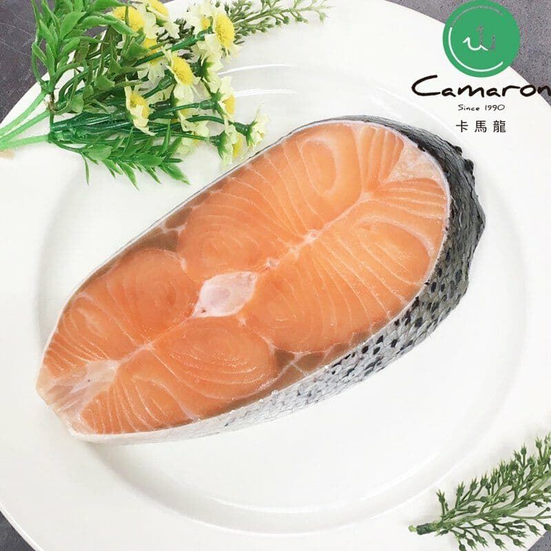 【卡馬龍】智利極凍厚切鮭魚(小)  300公克/片 X10