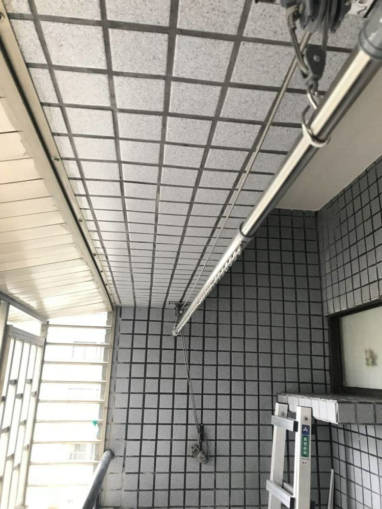 【昇虹】手拉繩式升降曬衣架（一桿式原色） (編號:RS-201)