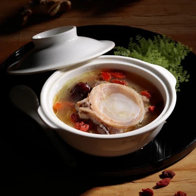 【華得水產】東港黑鮪魚龍骨4包組(600g/包)-送黑鮪魚頭切丁x4包=總共8包組