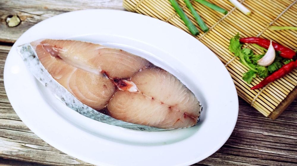 【五朝港水產】鮮美野生超厚切土魠魚 (300克±10%/片) 老饕饗樂6片裝