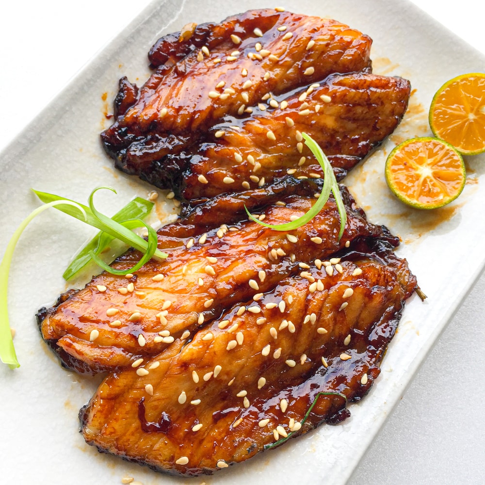 【五朝港水產】大片日式蒲燒鯛魚腹  買二送二組(350g±10%/盒)