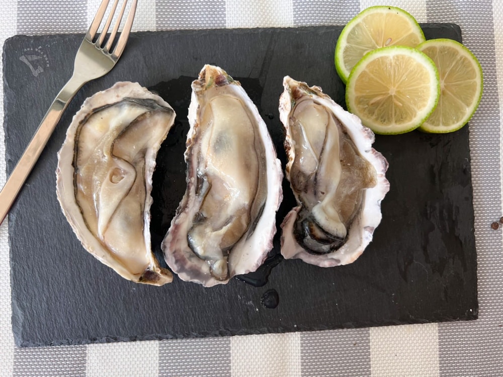 【五朝港水產】韓國半殼大生蠔 15公分 超澎拜30顆送15顆