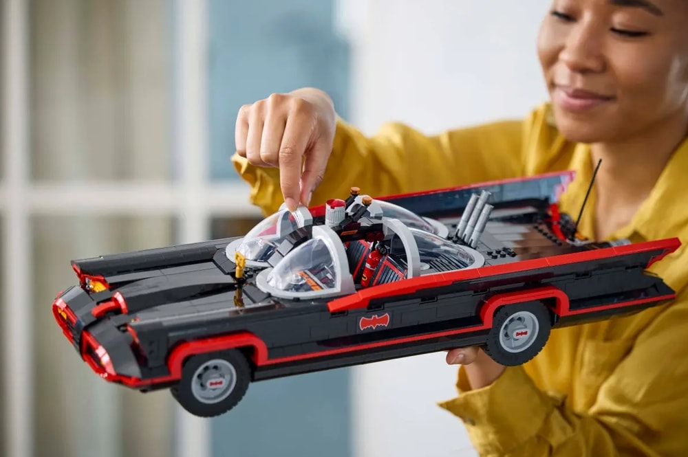 【LEGO 樂高】磚星球〡 76328 蝙蝠俠系列 蝙蝠俠經典電視影集蝙蝠車 Batman™: The Classic TV Series Batmobile(8/1開始出貨)