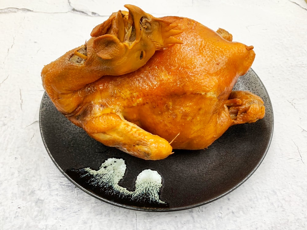 【五朝港水產】煙燻黃金窯烤雞  (1200克±10%/隻)