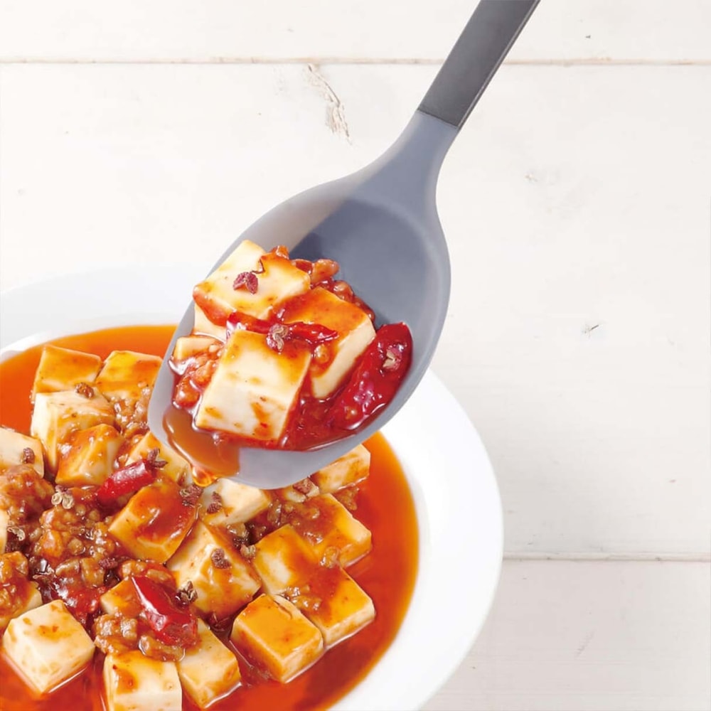 【KYOCERA 京瓷】日本京瓷 陶瓷不沾炒鍋28cm+雪平鍋24cm贈矽膠調理勺(原廠總代理)