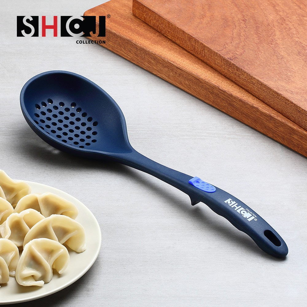 【生活采家】全包覆耐熱矽膠漏勺