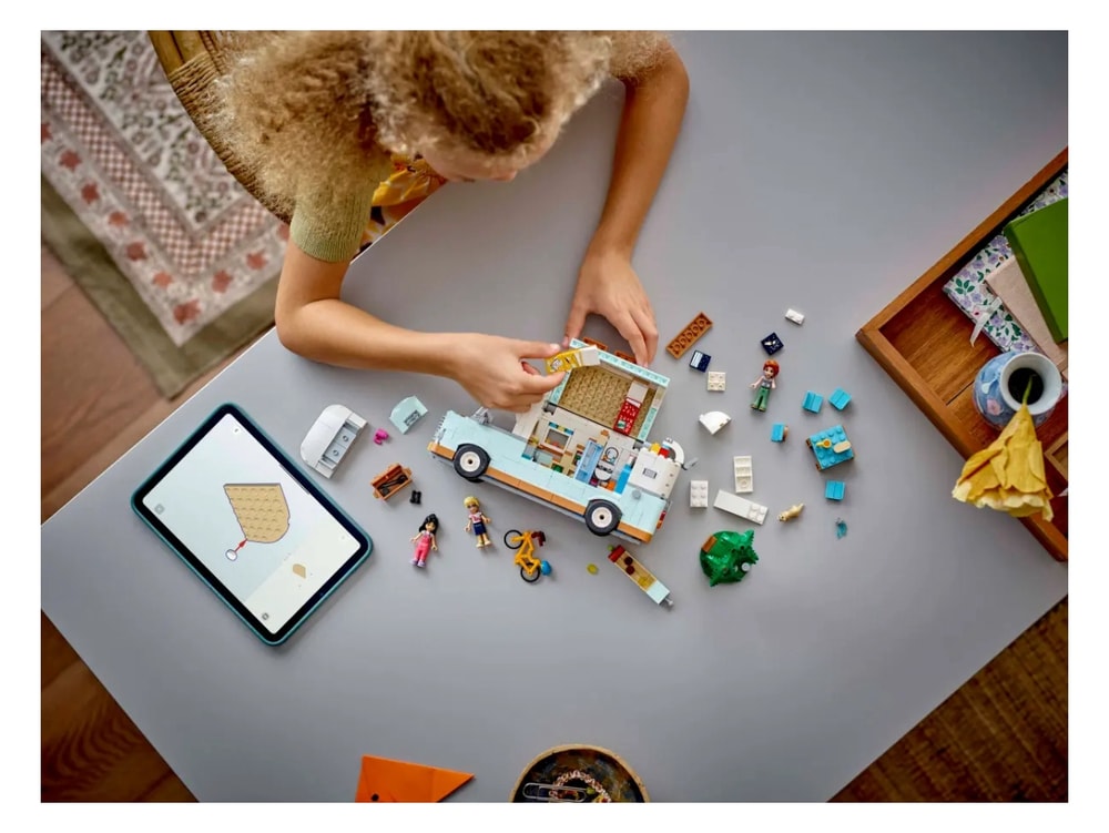 【LEGO 樂高】磚星球〡 42663 好朋友系列 友誼露營車冒險 Friendship Camper Van Adventure