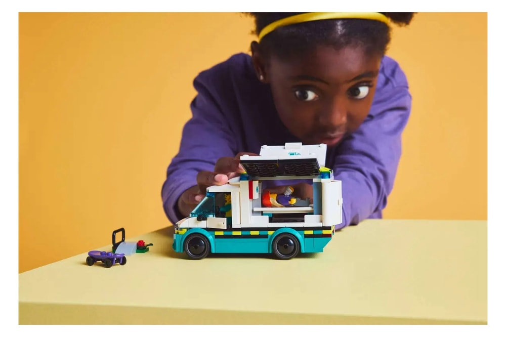 【LEGO 樂高】磚星球〡 60451 城市系列 緊急救護車 Emergency Ambulance