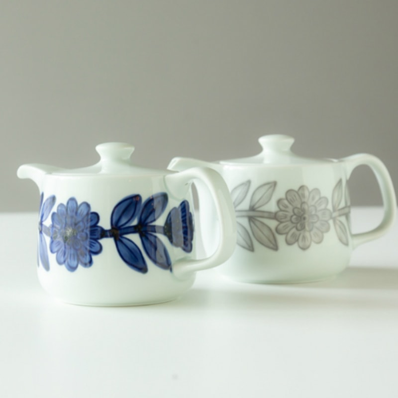 【波佐見燒】日本 大花雛菊/唐草 茶壺 (3款可選) 泡茶壺 茶壺 茶具 日本茶壺 手工茶壺