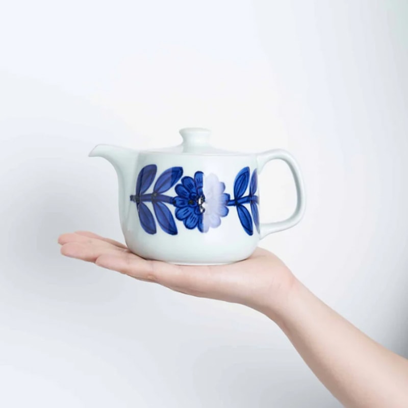 【波佐見燒】日本 大花雛菊/唐草 茶壺 (3款可選) 泡茶壺 茶壺 茶具 日本茶壺 手工茶壺