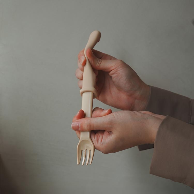 【hegen】成長餐桌兒童學習餐具|多功能叉匙組