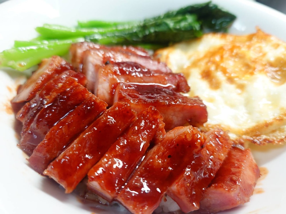 【好想你生鮮】台灣溫體安心豬松阪肉 (300g±5%/包) (十件組)