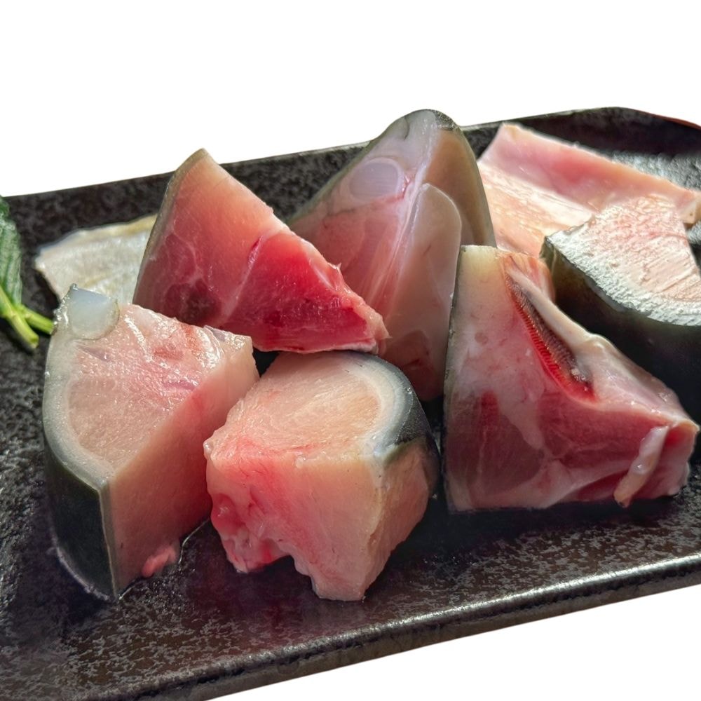 【五朝港水產】極鮮青魽魚頭丁 (500克±10%/包) 買三送二-5包組 共2500克±10%