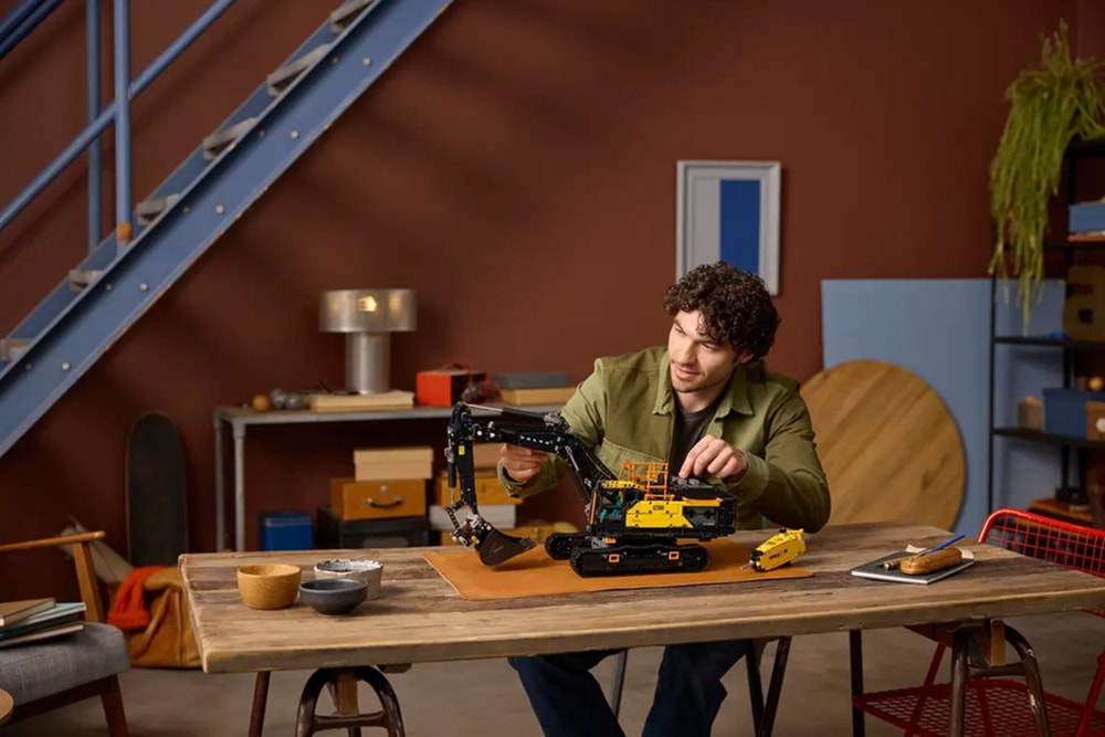 【LEGO 樂高】磚星球〡 42215 動力科技 Volvo EC500 Hybrid 挖掘機 Volvo EC500 Hybrid Excavator