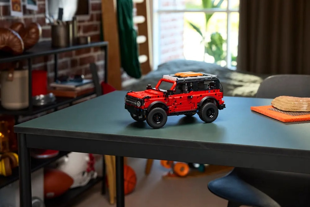 【LEGO 樂高】磚星球〡 42213 動力科技 Ford Bronco® 休旅車 Ford Bronco® SUV