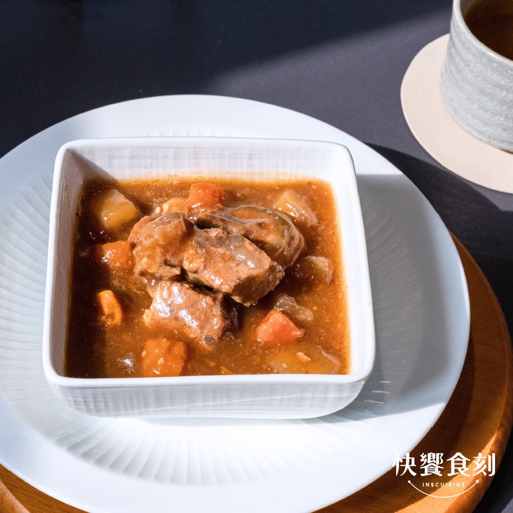 【快饗食刻】經典紅燒牛肉常溫料理包(350g)