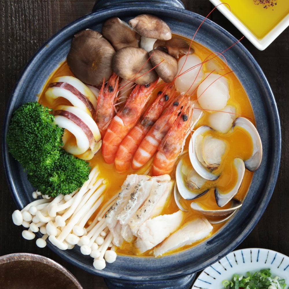 【永豐餘生技】(鮮拾獨家)超人氣鍋物湯底2入+虱目魚丸組(酸菜白肉/牛奶海鮮/野菜雞湯/川味麻辣/番茄牛肉/胡椒豬肚)