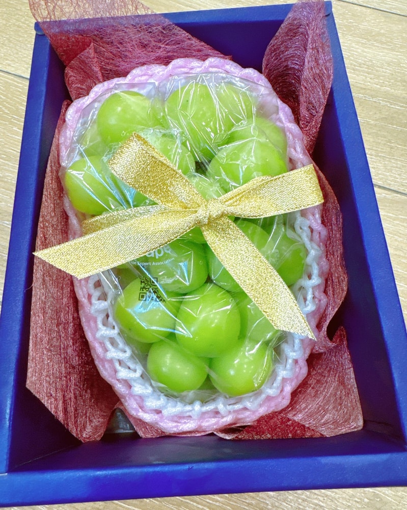 【帕查嬤嬤】🇰🇷韓國 大果實 麝香葡萄 一房禮盒🍇|韓國麝香葡萄禮盒