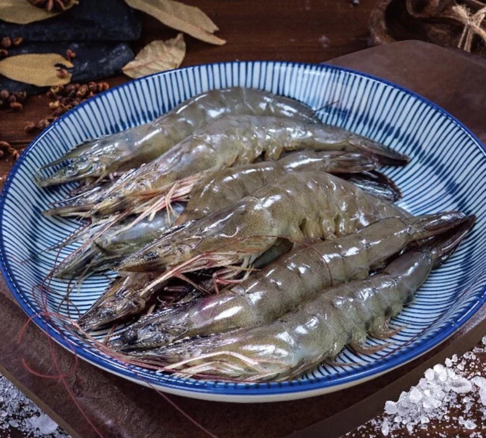 【有心肉舖子】好水蝦-白蝦(300g)×5包組(約18-20隻/包，共約90-100隻)｜無毒急凍鮮甜｜真正鮮甜彈牙的生態好水蝦｜冰箱必備安心海鮮｜小家庭晚餐首選｜300g真空小包裝｜給孩子吃最好的