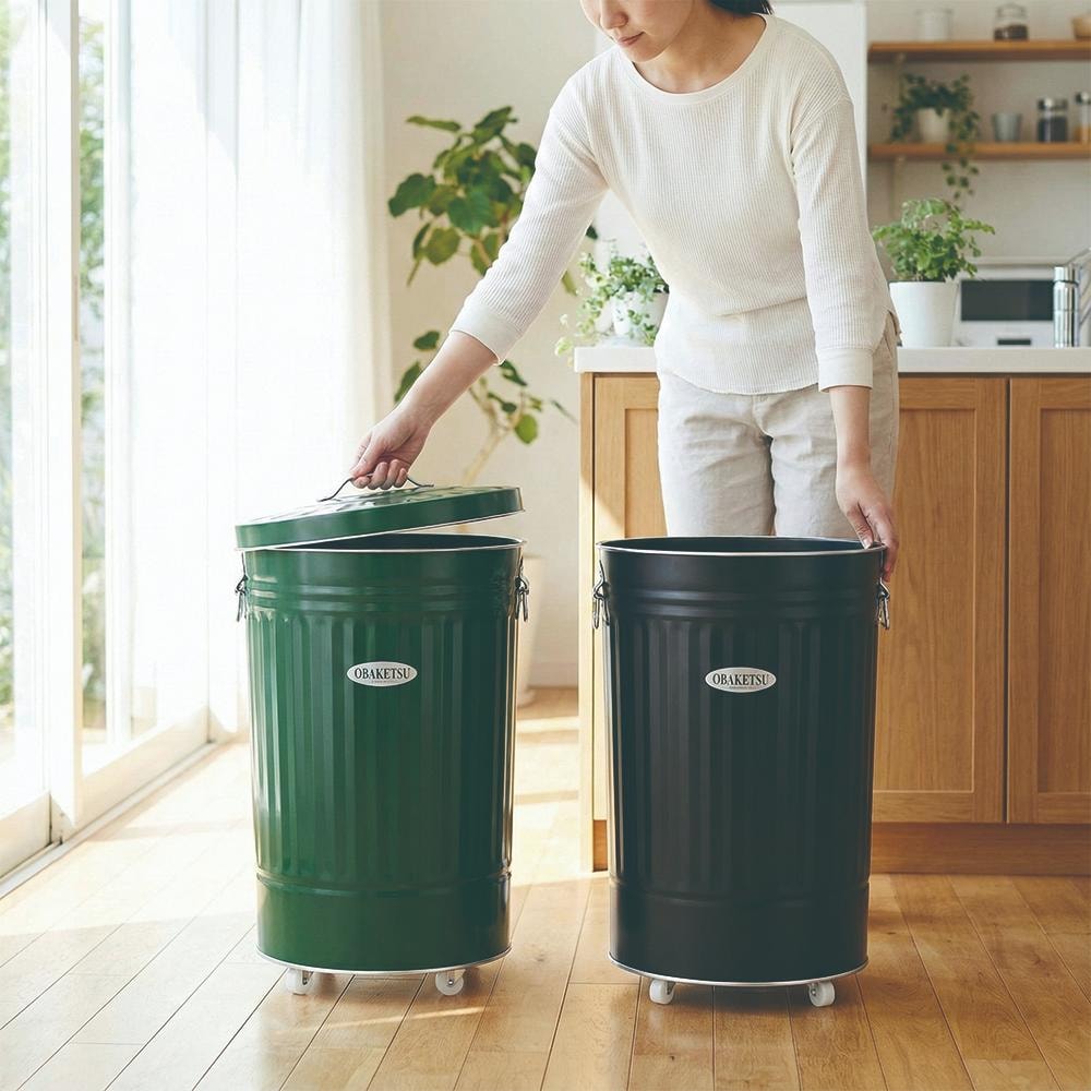 【日本 OBAKETSU】不鏽鋼多功能收納桶(附輪) 42L(贈垃圾袋環)